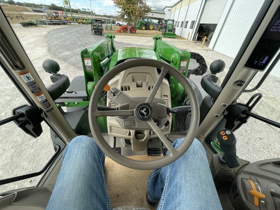https://photos.machinefinder.com/73/10064573/68693296_large_89665.jpg
