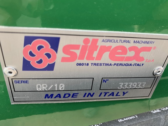 https://photos.machinefinder.com/16/11551416/78277922_large_89930.jpg
