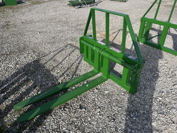 https://photos.machinefinder.com/97/11552897/78217851_large_23937.jpg
