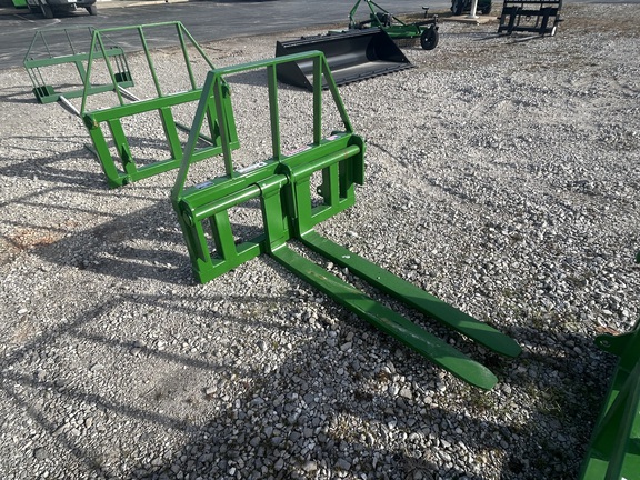 https://photos.machinefinder.com/97/11552897/78217853_large_52417.jpg