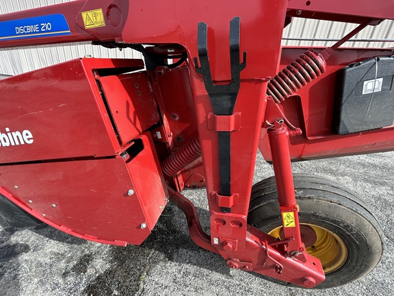 https://photos.machinefinder.com/03/10064803/65291541_large_52055.jpg