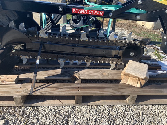 https://photos.machinefinder.com/79/10065579/62980968_large_86356.jpg