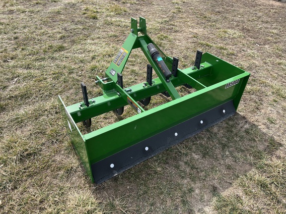 https://photos.machinefinder.com/02/11561302/78276172_large_93405.jpg