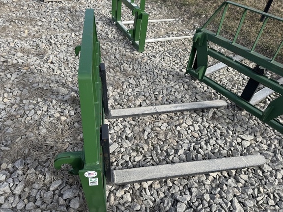 https://photos.machinefinder.com/16/11566216/78388221_large_53637.jpg