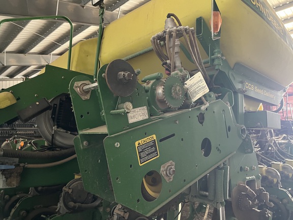 https://photos.machinefinder.com/38/11568938/78338920_large_92073.jpg