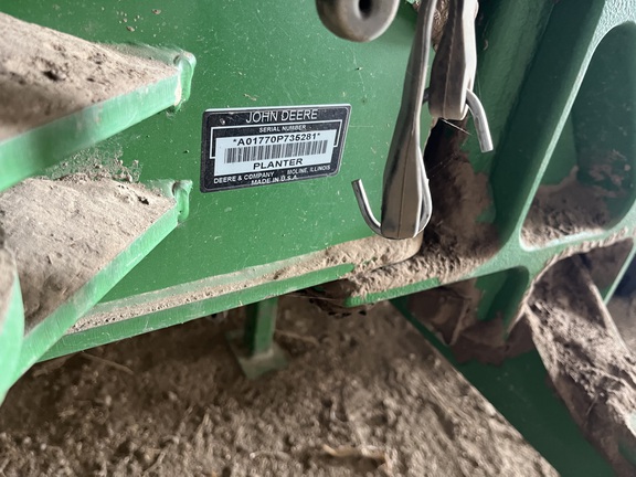 https://photos.machinefinder.com/38/11568938/78338936_large_9249.jpg