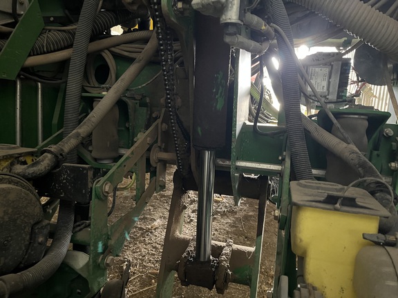 https://photos.machinefinder.com/38/11568938/78338919_large_55537.jpg