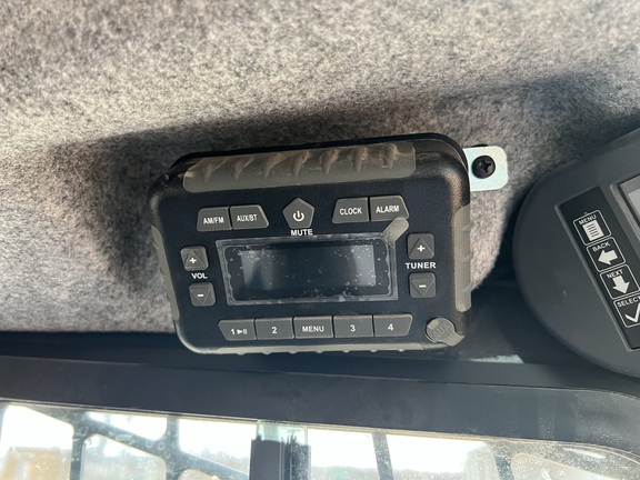 https://photos.machinefinder.com/78/10082078/63656630_large_59827.jpg