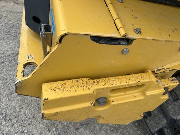 https://photos.machinefinder.com/93/11573793/79260749_large_46412.jpg