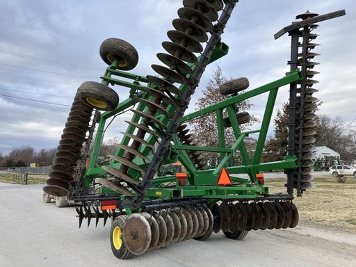 https://photos.machinefinder.com/57/10083357/63469554_large_45078.jpg