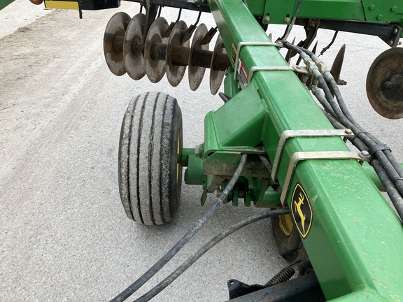 https://photos.machinefinder.com/57/10083357/63469590_large_82169.jpg
