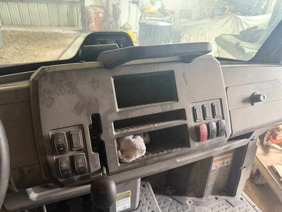 https://photos.machinefinder.com/19/11576519/78406536_large_9865.jpg