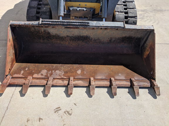 https://photos.machinefinder.com/70/11578270/79245023_large_12381.jpg