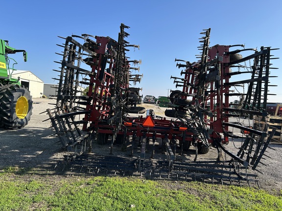https://photos.machinefinder.com/64/10097564/72891270_large_90401.jpg