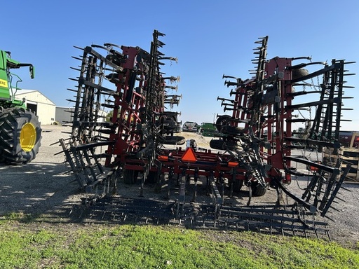 https://photos.machinefinder.com/64/10097564/72891270_large_90401.jpg