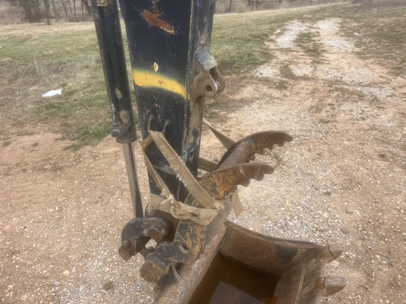 https://photos.machinefinder.com/73/11588473/78467605_large_62110.jpg