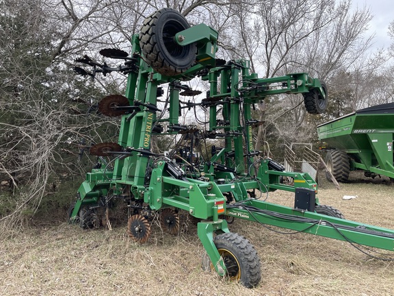 https://photos.machinefinder.com/87/11596787/78546366_large_58891.jpg