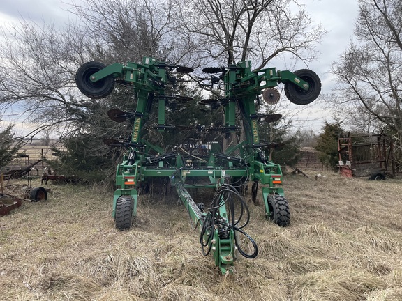 https://photos.machinefinder.com/87/11596787/78546353_large_97847.jpg