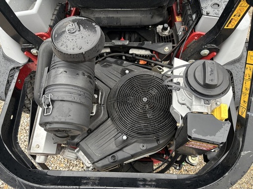 https://photos.machinefinder.com/85/11597185/78714191_large_39379.jpg