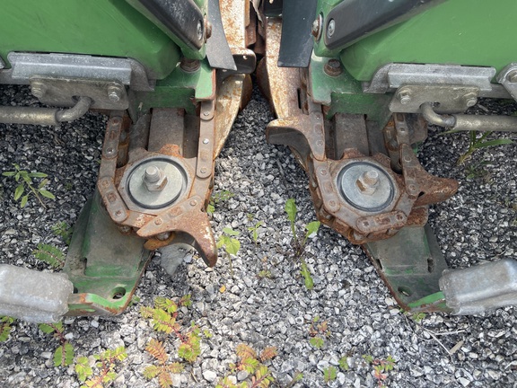 https://photos.machinefinder.com/67/10106367/67536599_large_78761.jpg