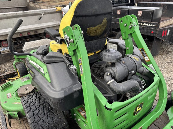 https://photos.machinefinder.com/85/11604785/78622152_large_73398.jpg