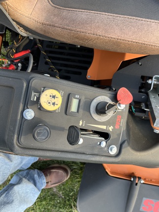https://photos.machinefinder.com/87/11607687/78927685_large_85599.jpg