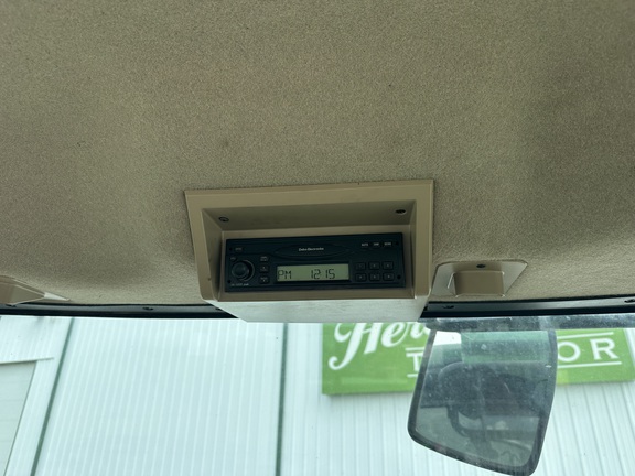 https://photos.machinefinder.com/82/11611382/79289754_large_2705.jpg