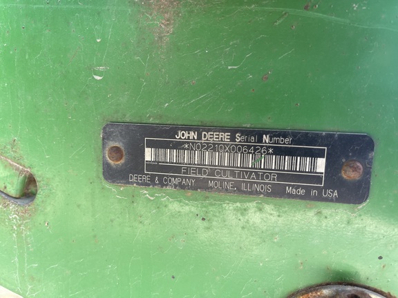 https://photos.machinefinder.com/23/10111523/66770735_large_5870.jpg