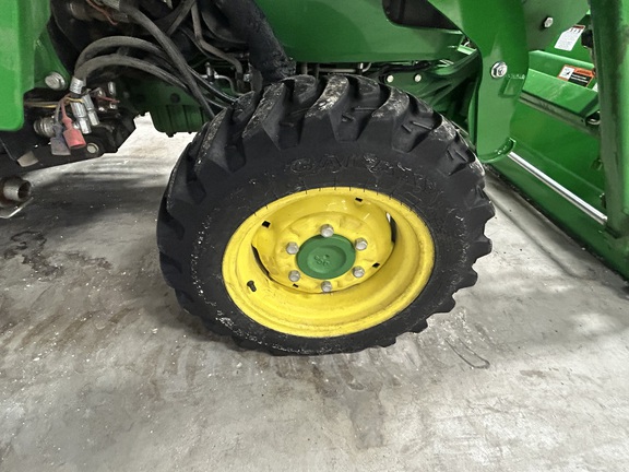 https://photos.machinefinder.com/82/11613482/78699233_large_48802.jpg