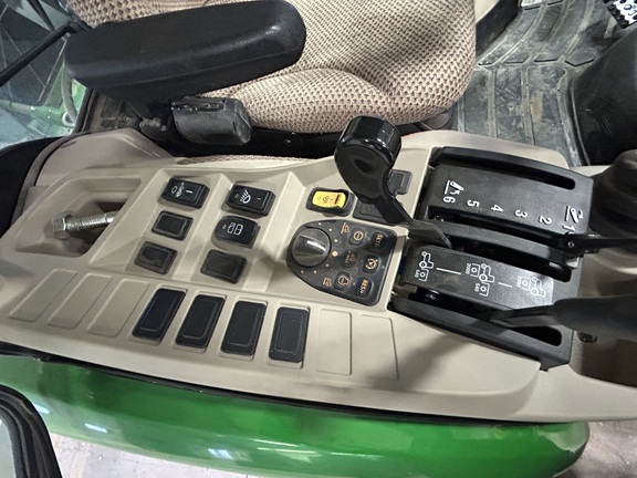 https://photos.machinefinder.com/82/11613482/78699250_large_33257.jpg