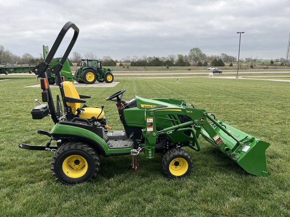 https://photos.machinefinder.com/32/11615332/79129151_large_78973.jpg