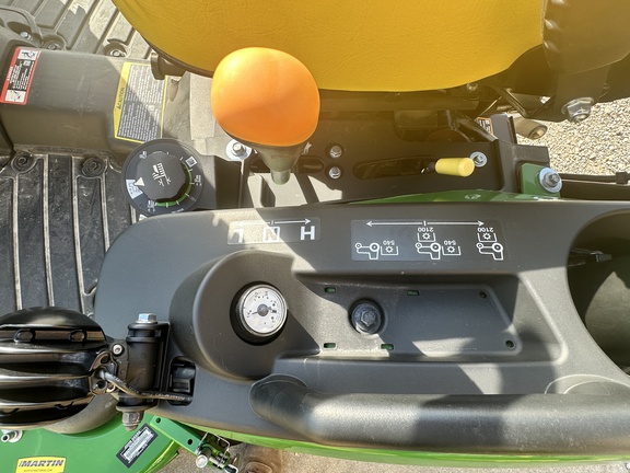 https://photos.machinefinder.com/37/11617837/79134489_large_67265.jpg