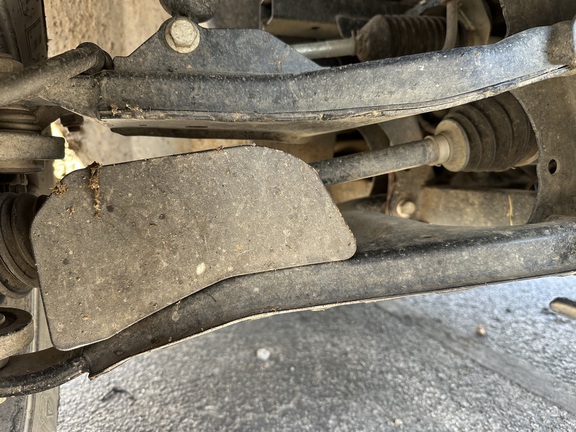 https://photos.machinefinder.com/65/11639565/78937393_large_39903.jpg