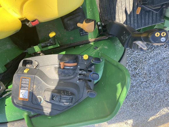 https://photos.machinefinder.com/69/11641569/78956496_large_26440.jpg
