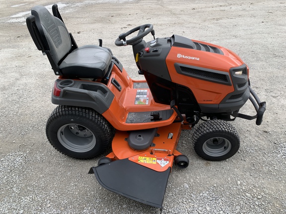 https://photos.machinefinder.com/46/11649546/79143462_large_23737.jpg