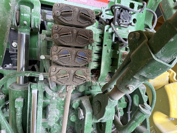 https://photos.machinefinder.com/72/11657172/79100193_large_49948.jpg