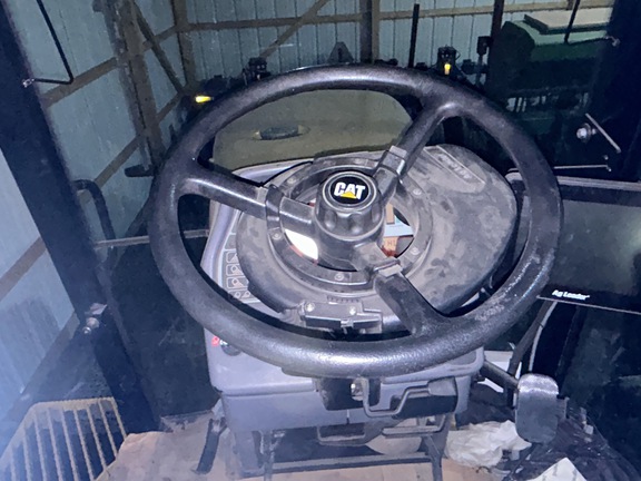 https://photos.machinefinder.com/98/11660198/79126235_large_82960.jpg
