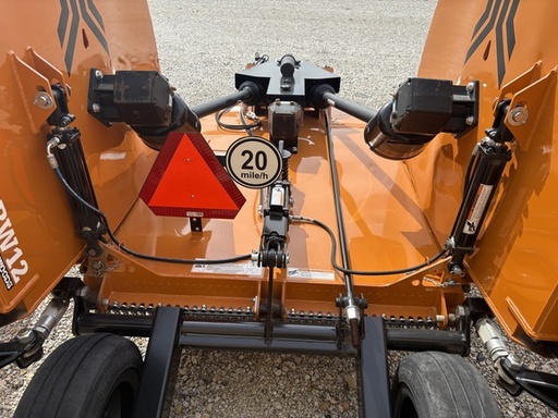 https://photos.machinefinder.com/71/11660371/79241299_large_43896.jpg