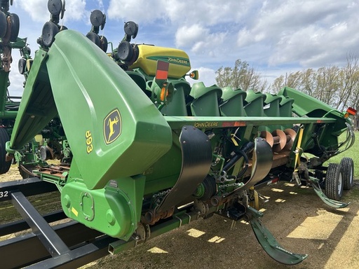 https://photos.machinefinder.com/82/10133782/79393491_large_57496.jpg