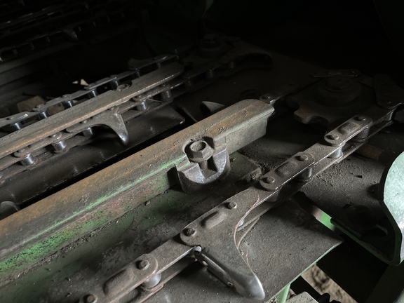 https://photos.machinefinder.com/82/10133782/63693294_large_53378.jpg