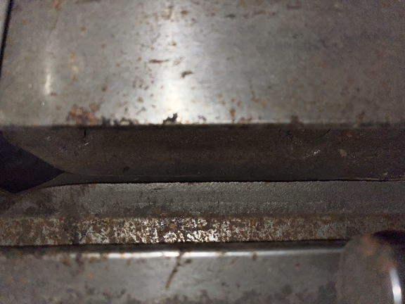 https://photos.machinefinder.com/82/10133782/63693303_large_42115.jpg