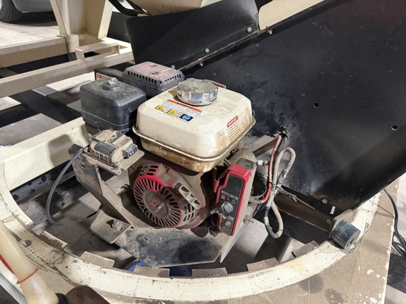 https://photos.machinefinder.com/86/11665886/79177049_large_97159.jpg