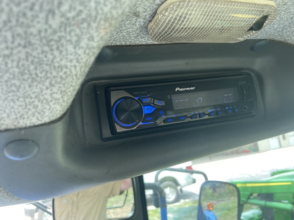 https://photos.machinefinder.com/97/11680797/79317431_large_48591.jpg