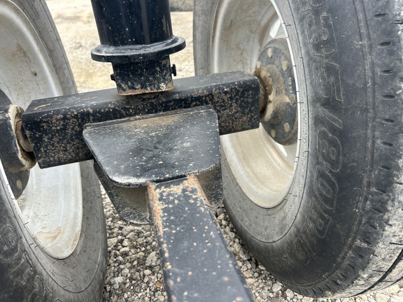 https://photos.machinefinder.com/23/11607723/79495338_large_84755.jpg