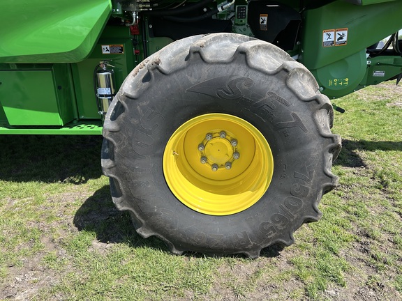 https://photos.machinefinder.com/42/11437242/79489788_large_76137.jpg