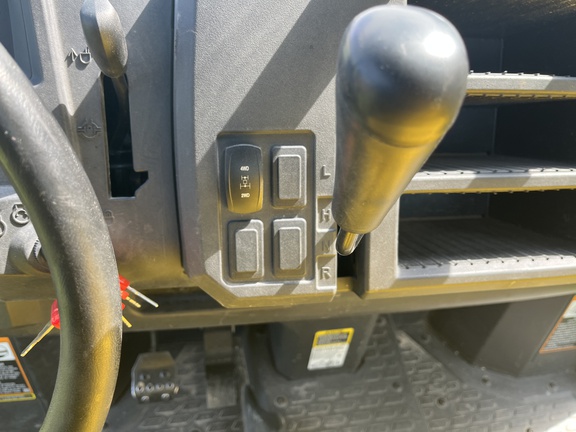 https://photos.machinefinder.com/73/11540973/79713717_large_70932.jpg