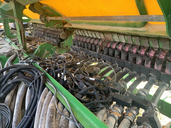 https://photos.machinefinder.com/71/11475371/79549063_large_49636.jpg