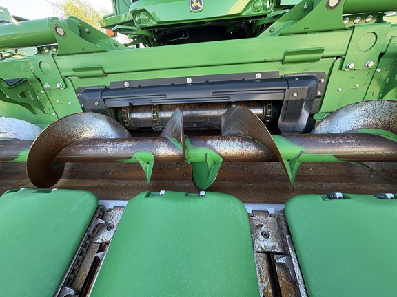 https://photos.machinefinder.com/85/11417685/79533803_large_16879.jpg