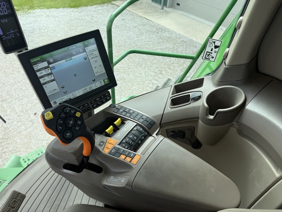 https://photos.machinefinder.com/48/11392448/79805895_large_96516.jpg
