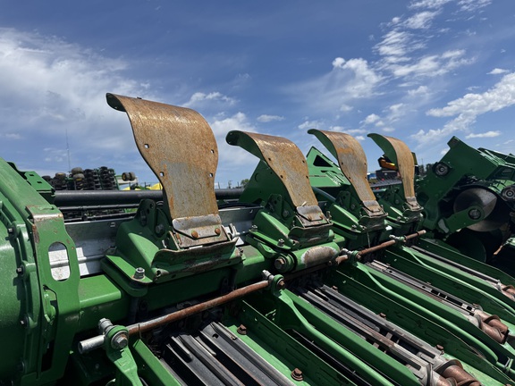 https://photos.machinefinder.com/59/11179659/79825603_large_33514.jpg